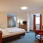 Der Salzburger Hof Hotel 4*